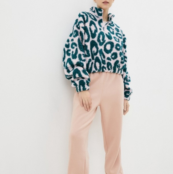 NWT Reebok Frost Berry Pink/Green Leopard Print Half Zip Sherpa Pullover S - Picture 5 of 9